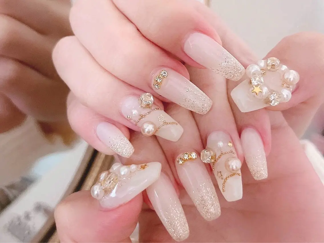 ネイル 持ち込み ハンドネイル ハンドケア Lulu’s ネイルのネイルデザイン