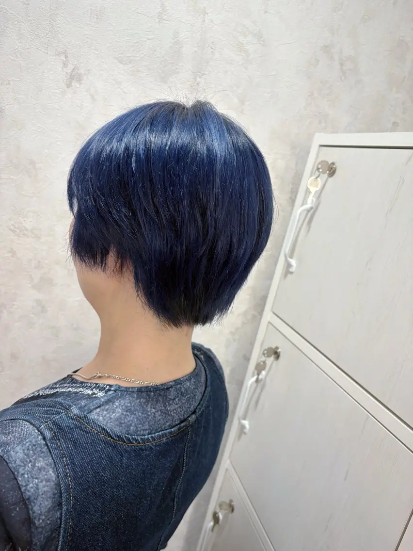 ショート カラー ブリーチ ヘアカラー うる艶カラー/美髪 折戸光希のヘアスタイル