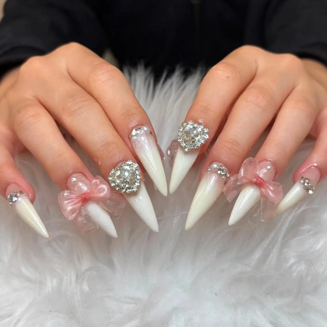 ネイル アートネイル 成人式 ジェルネイル ニュアンスネイル 夏ネイル ハンドネイル Jenn Nail Salonのネイルデザイン