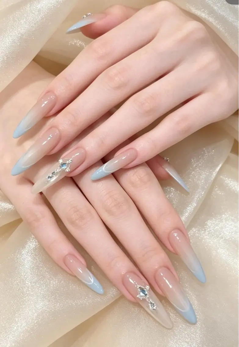 ネイル Melia Nailsのネイルデザイン