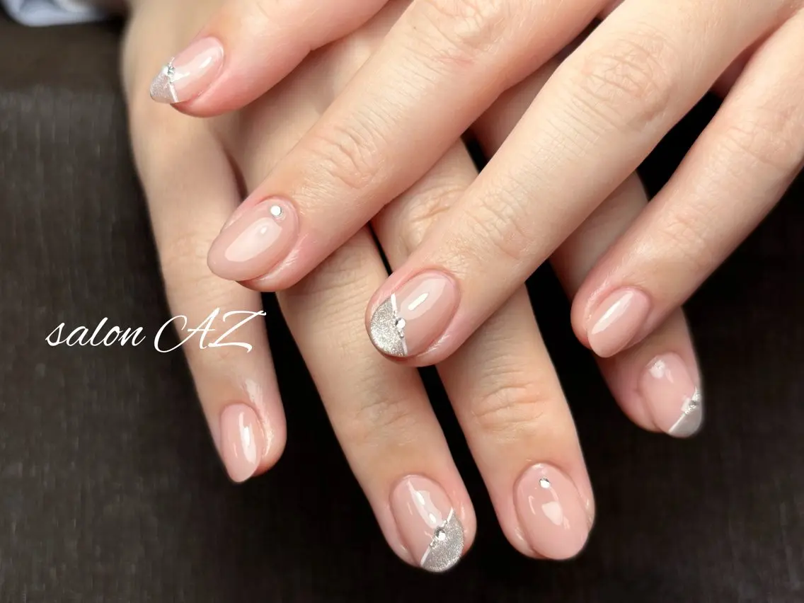 ネイル アートネイル 長さ出し フットネイル フレンチネイル ジェルネイル ハンドネイル salon AZのネイルデザイン