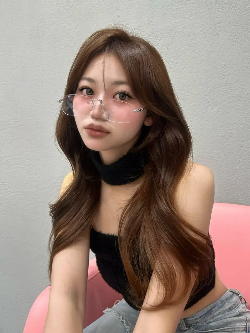 ロング カラー ベージュカラー ブリーチ ダブルカラー ブリーチなしカラー 小顔カット カット ヘアカラー トリートメント 表参道/ワンホンヘア SAAYA🖤のヘアスタイル