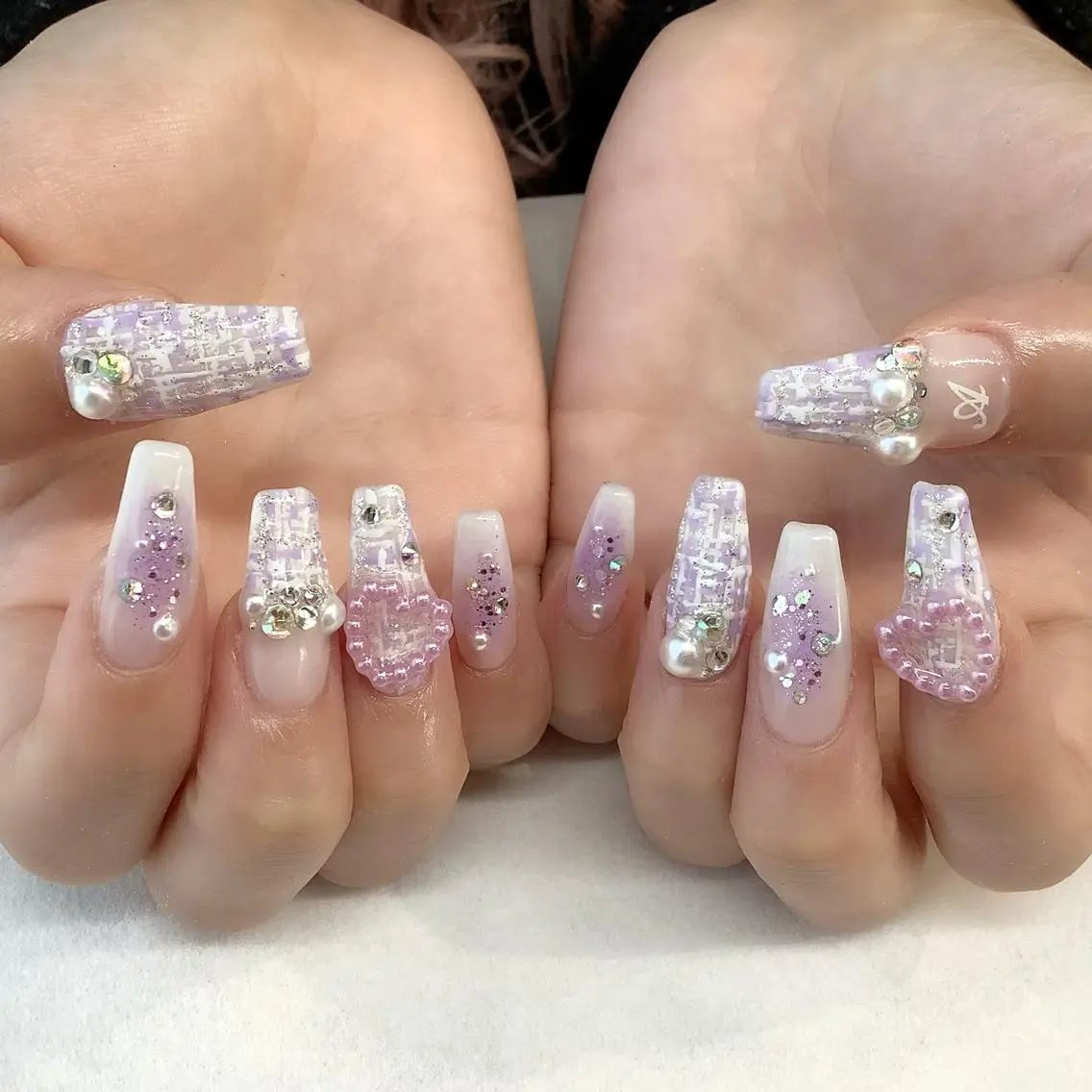 ネイル ハンドネイル 💎🐰 saki. m 🐰💎のネイルデザイン