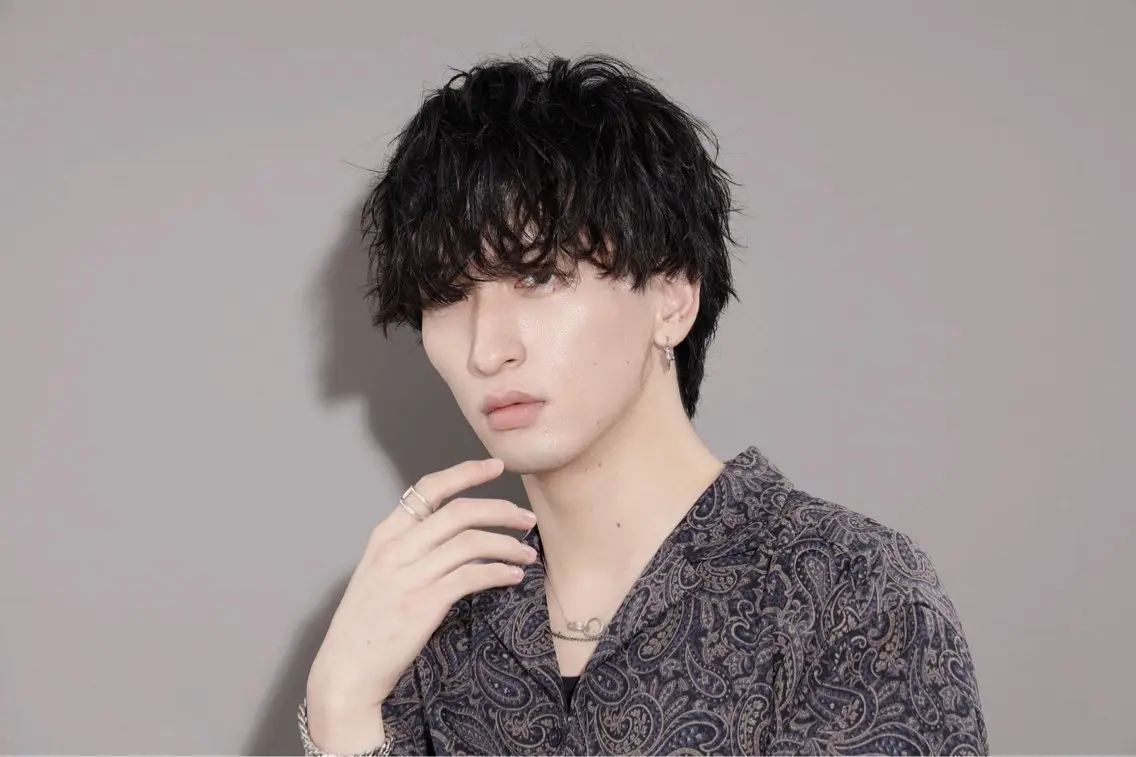 ショート パーマ メンズ メンズパーマ ツイストスパイラルパーマ スパイラルパーマ カット パーマ シャドウパーマ ピンパーマ稲村のヘアスタイル