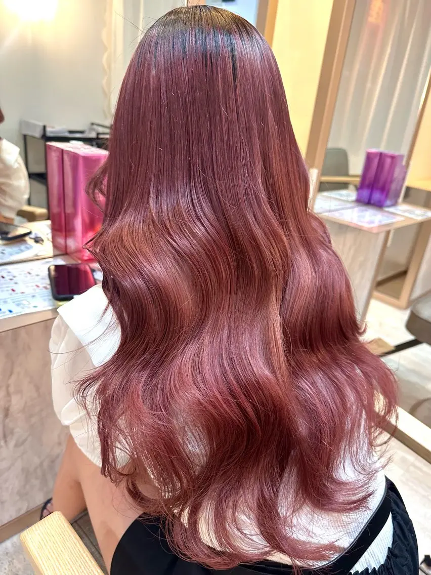 ロング カラー ベージュカラー ブリーチ ケアブリーチ ミルクティーベージュ ピンクカラー ヘアカラー トリートメント 🦋高瀬寛菜🦋 韓国レイヤーのヘアスタイル