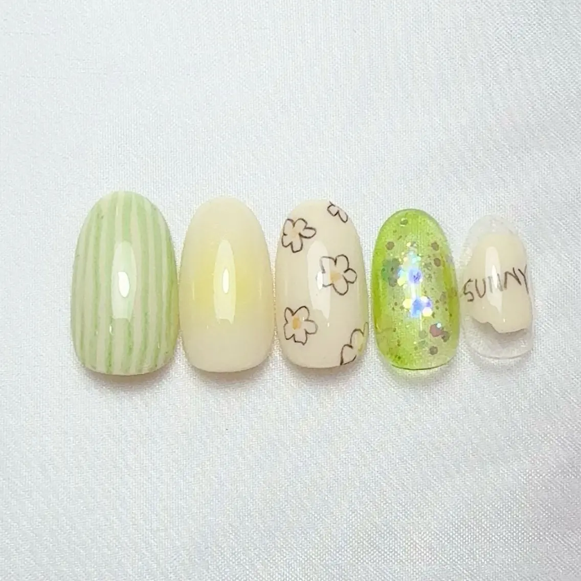 ネイル NailOnason ナナのネイルデザイン