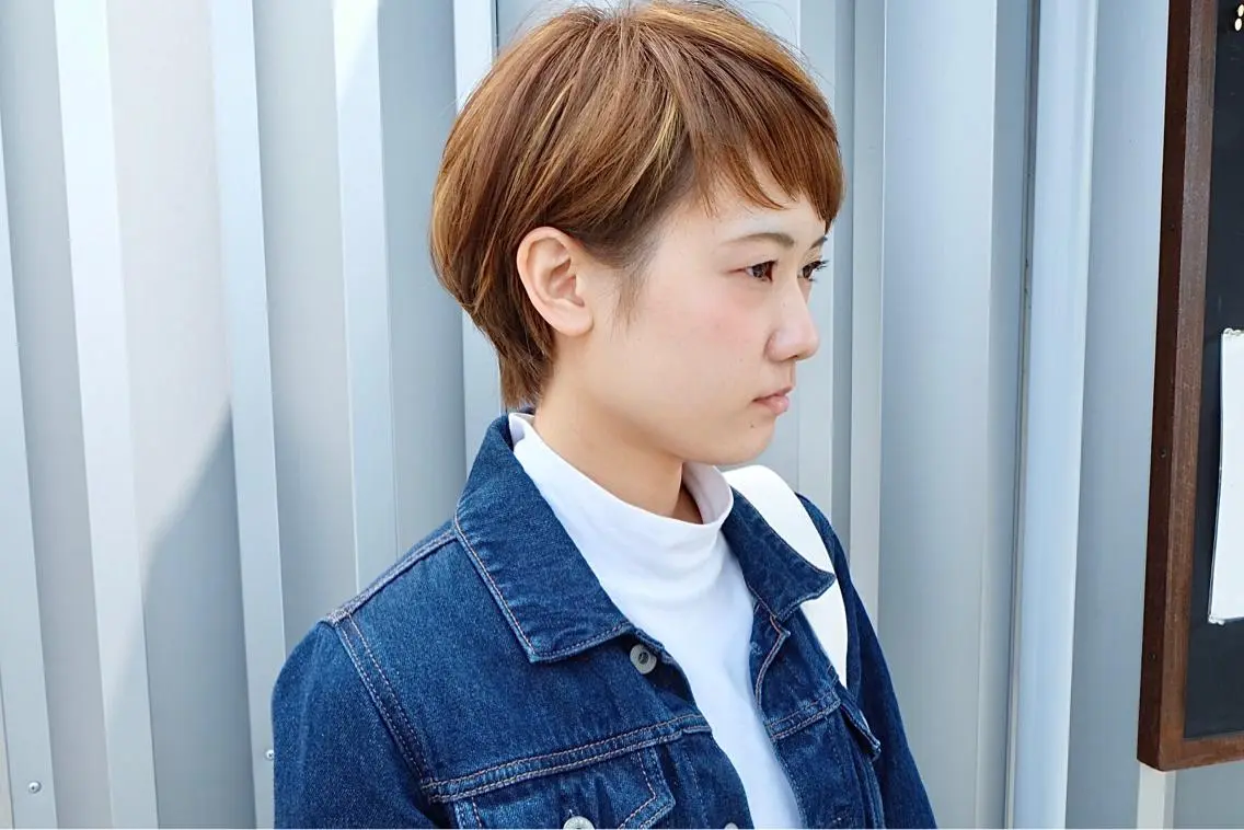 ショート 岡田 恭明のヘアスタイル