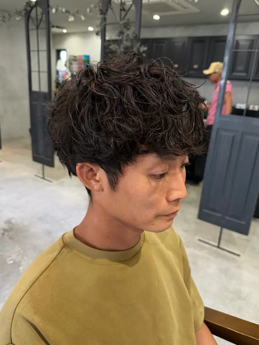 パーマ 中川 花菜のヘアスタイル