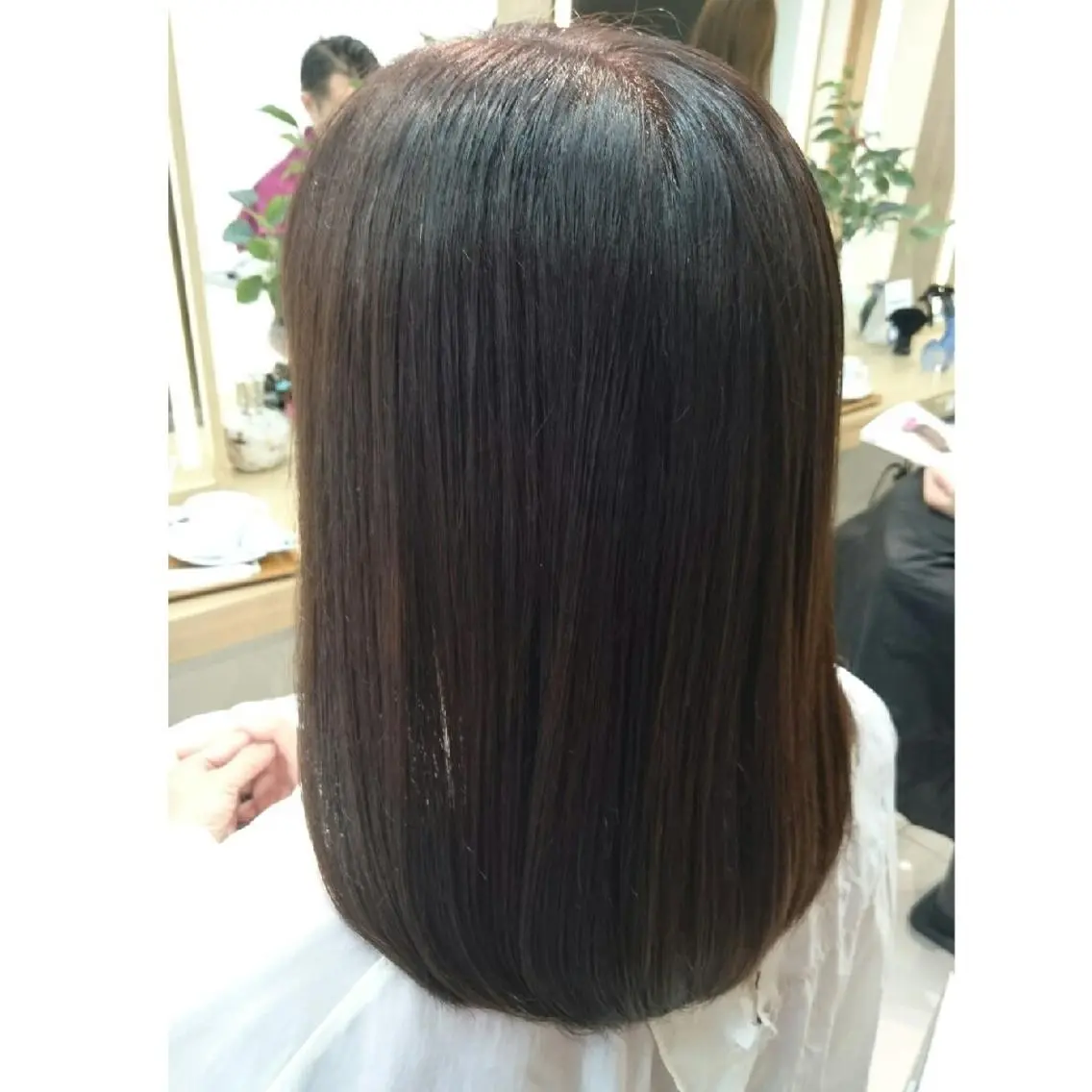 ミディアム カラー 透明感ハイライト◎ 伊藤夏海のヘアスタイル