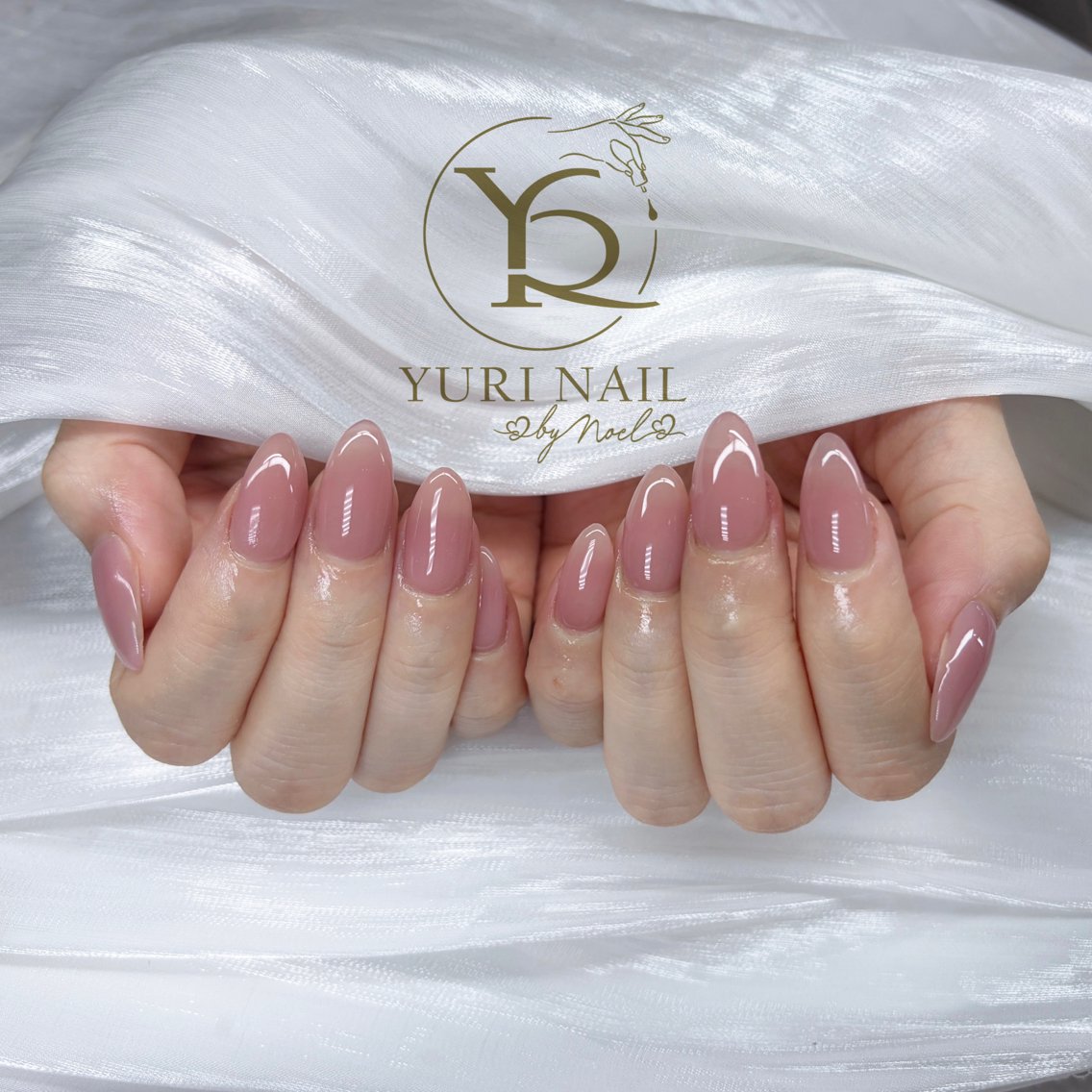 ネイル ハンドネイル フットネイル ハンドケア YURI Nail NARITAのネイルデザイン
