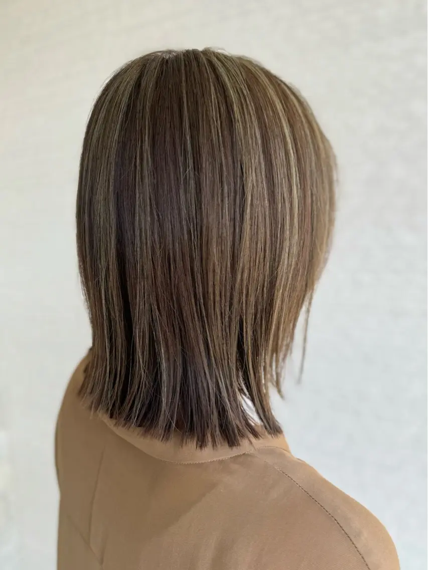カラー YUKA .のヘアスタイル