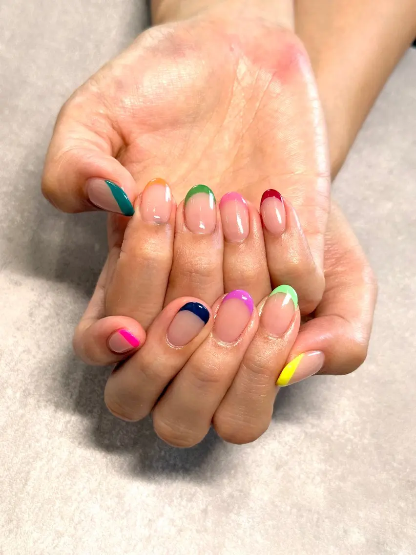 ネイル フレンチネイル ハンドネイル nail salon 🍓Shantayのネイルデザイン