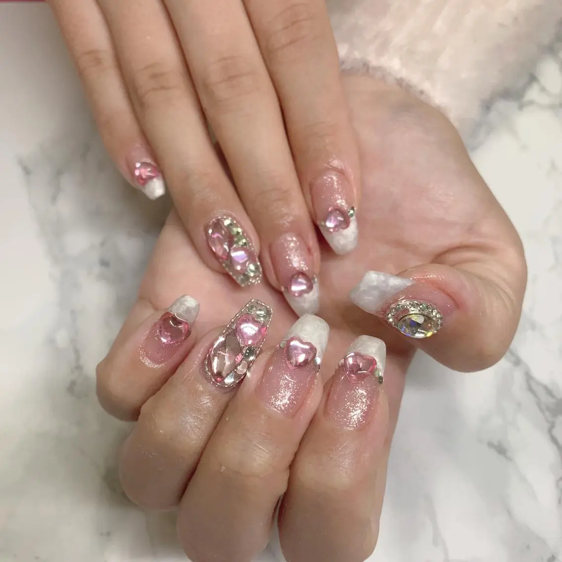 ネイル ハンドネイル はな💎ネイル ワンホン、長さ出しのネイルデザイン