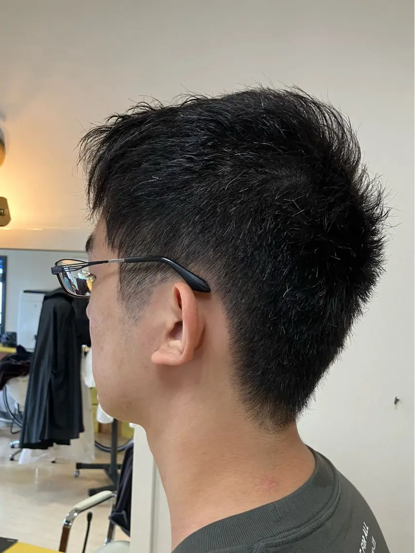 ショート メンズ 横田 尚登のヘアスタイル