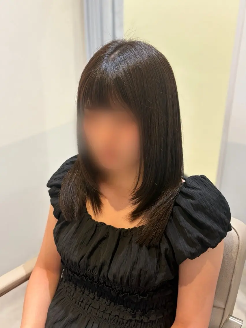 セミロング 顔まわりレイヤー レイヤーカット Eleanor枚方店 /梅木雄治のヘアスタイル