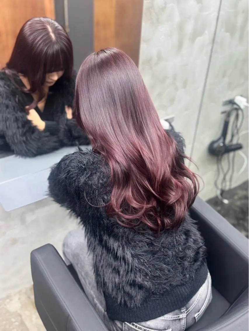 ロング カラー レッドカラー さわ 🫧🎀のヘアスタイル