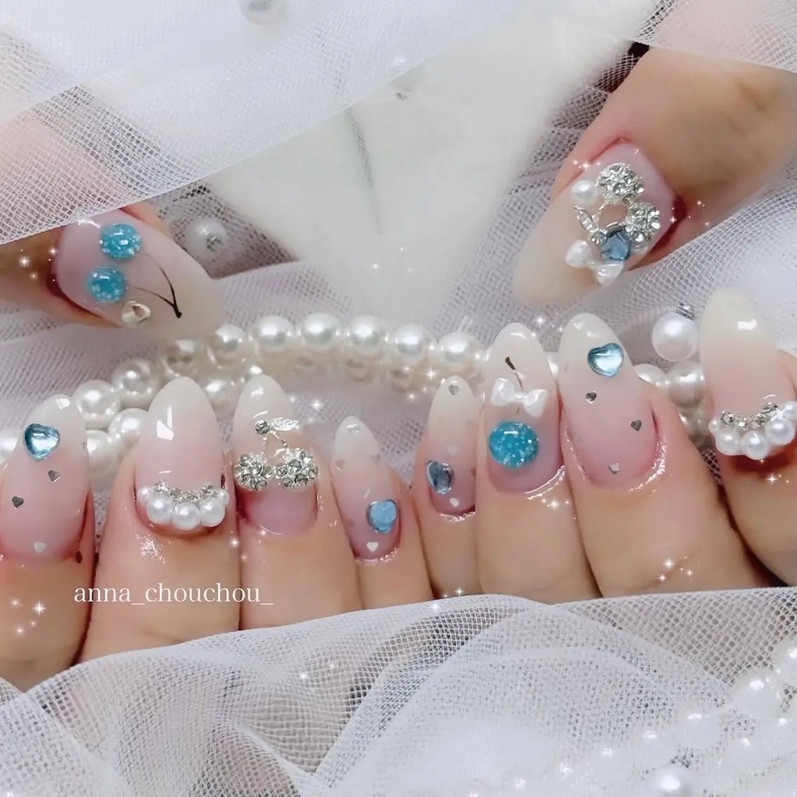 ネイル ハンドネイル Anna Sano⭐️のネイルデザイン