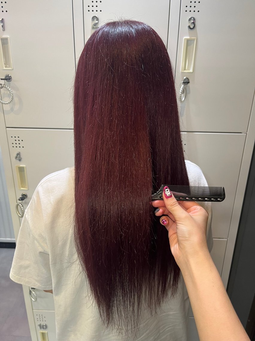 ロング カラー ボルドーカラー ローズカラー トリートメント ヘアカラー 松井 咲樹のヘアスタイル