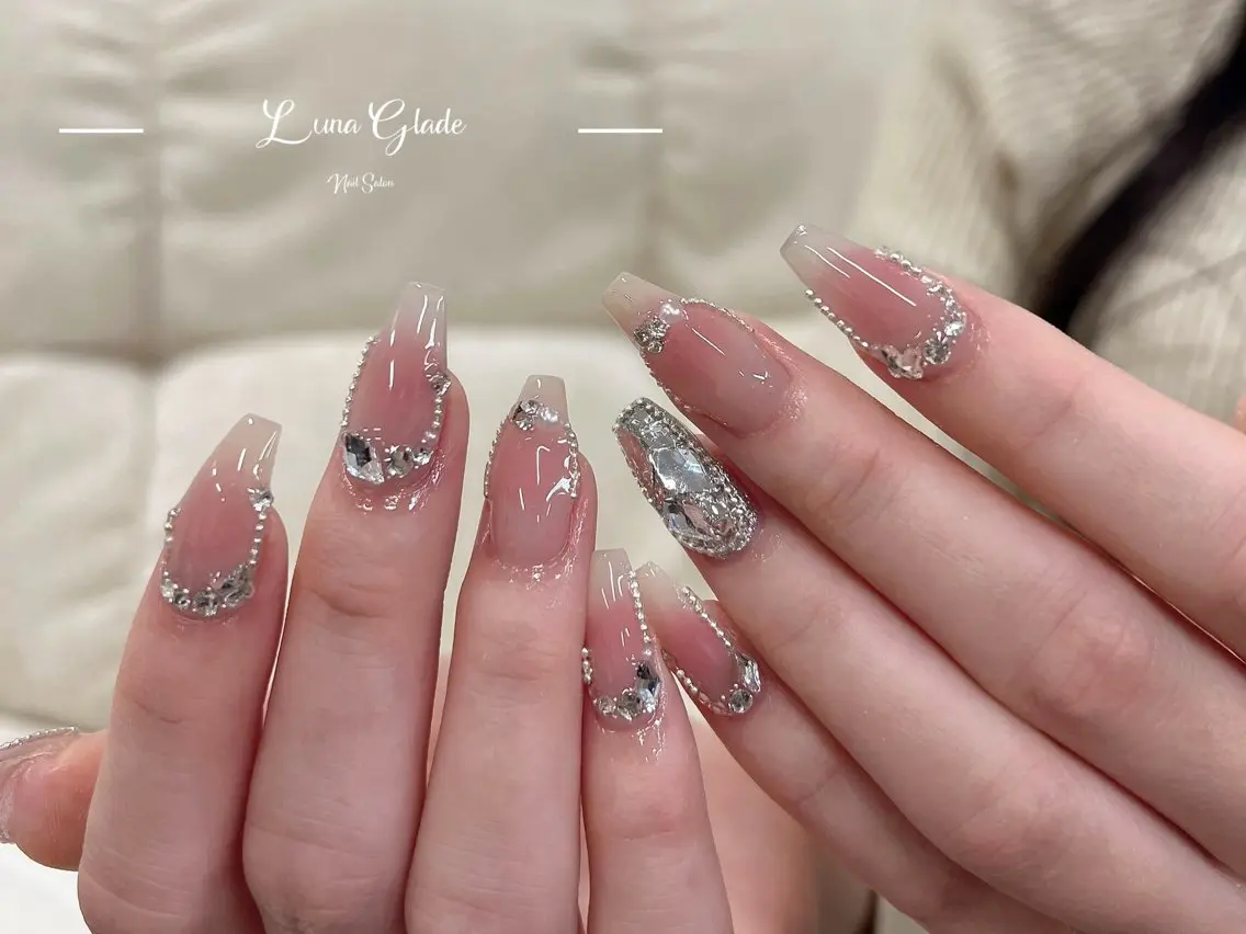 ネイル ハンドネイル Luna Gladeのネイルデザイン