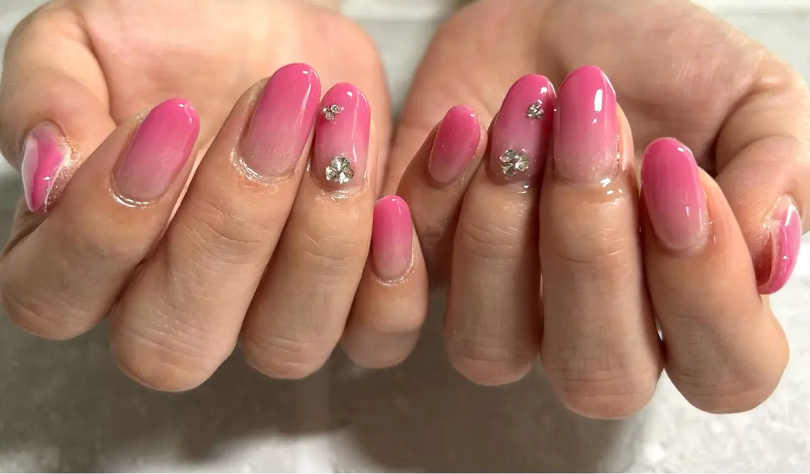 ショート 2DY NAIL SALONのネイルデザイン