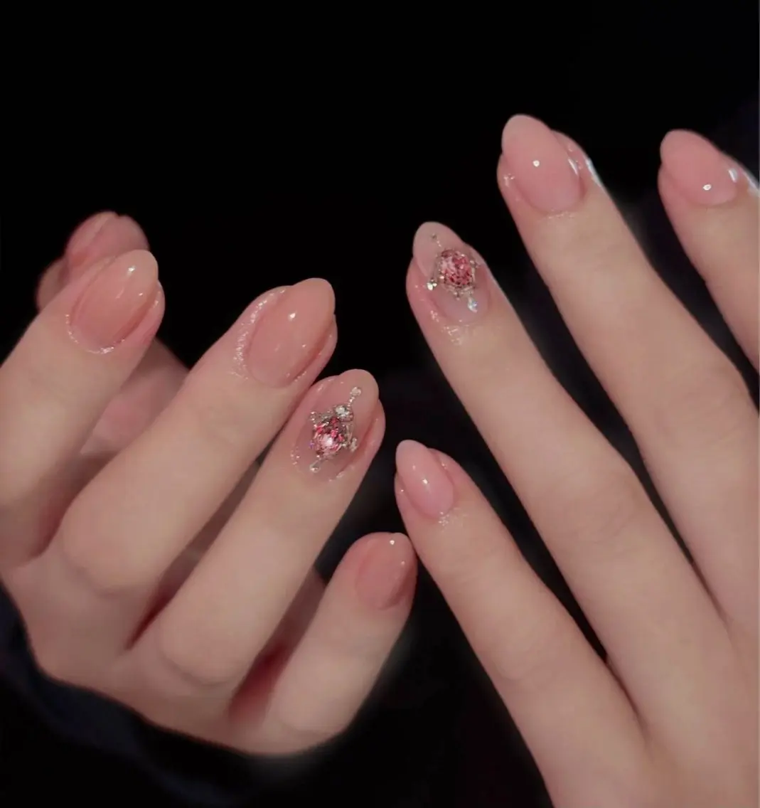 ネイル フラワーネイル フレンチネイル ガーリー キラキラネイル 韓国ネイル ハンドネイル ハンドケア Anna Melia Nailのネイルデザイン