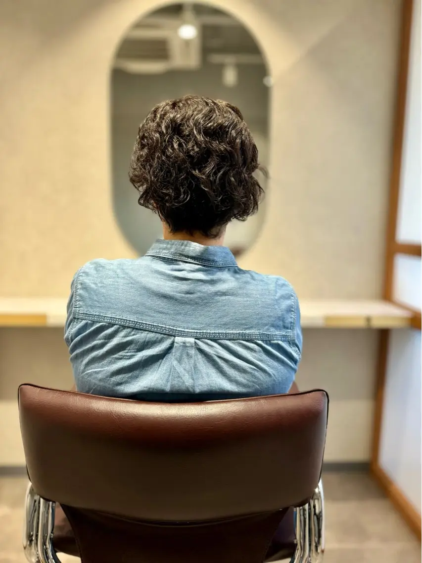 ショート カット ヘアカラー くせ毛カット終着点 カワサキトオル溝の口のヘアスタイル