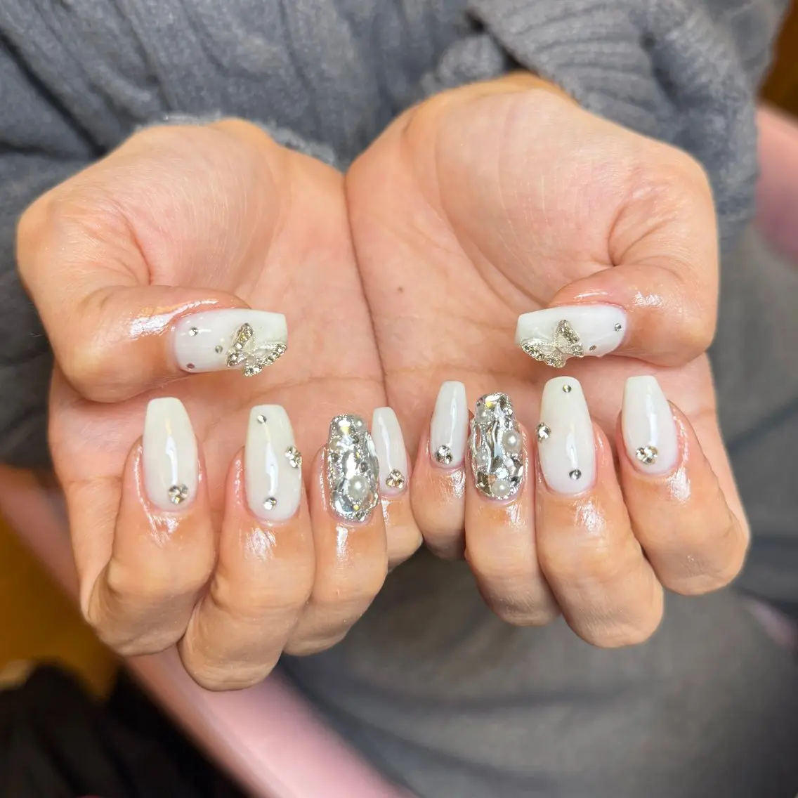 ネイル ボルドー ブラウン チークネイル ドット フットネイル ハンドネイル VAN NAIL 海老名展のネイルデザイン