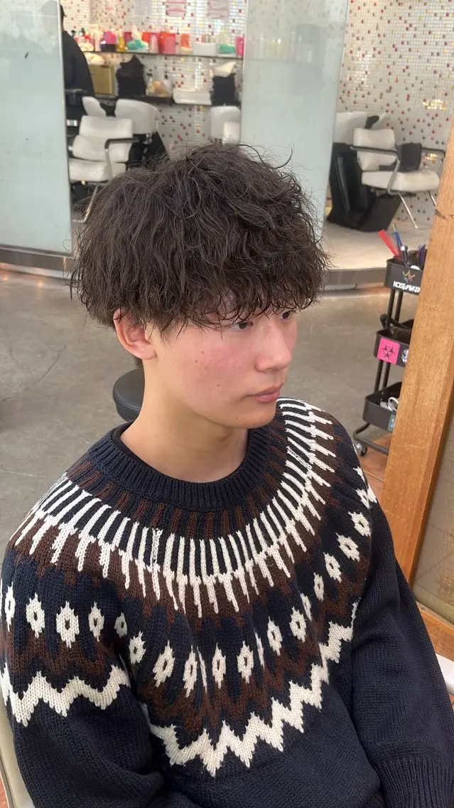 パーマ メンズ マッシュ メンズパーマ 刈り上げ 波巻きパーマ カット パーマ トリートメント 垢抜けのあっきー/ 本厚木徒歩1分のヘアスタイル
