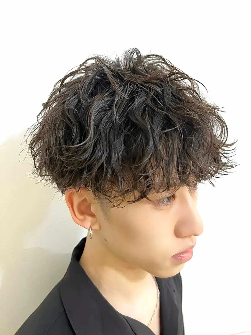こだわりの波巻きパーマ+メンズカット+1stepトリートメント🌊 上手いパーマよりも満足できるパーマを💈の写真