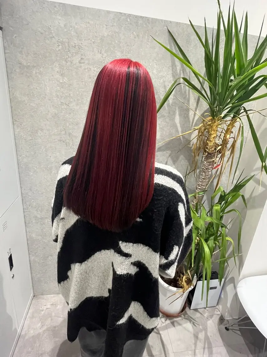 ロング 小石川 沙和奈のヘアスタイル