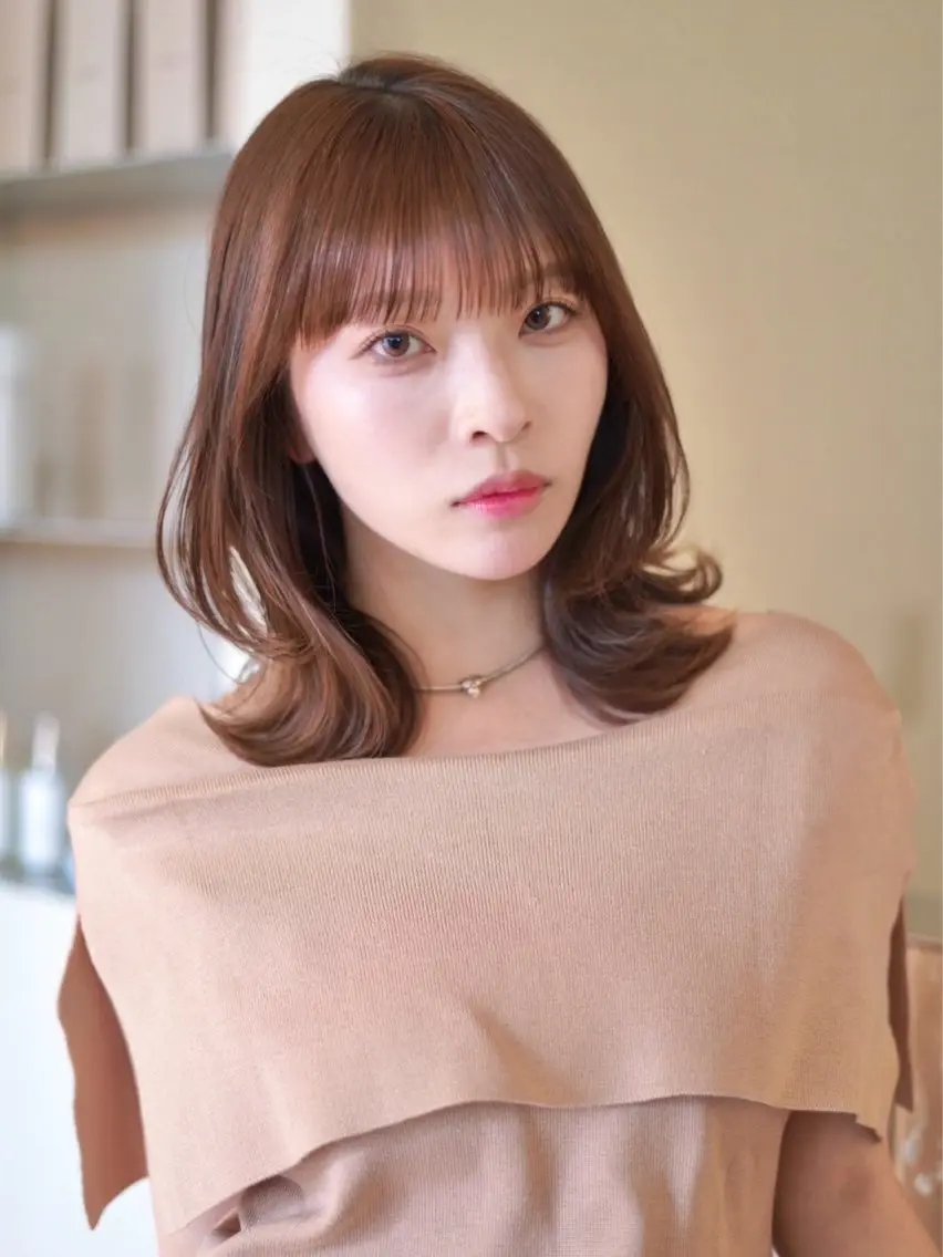 セミロング 𝐘𝐮𝐢 ⠀⠀のヘアスタイル