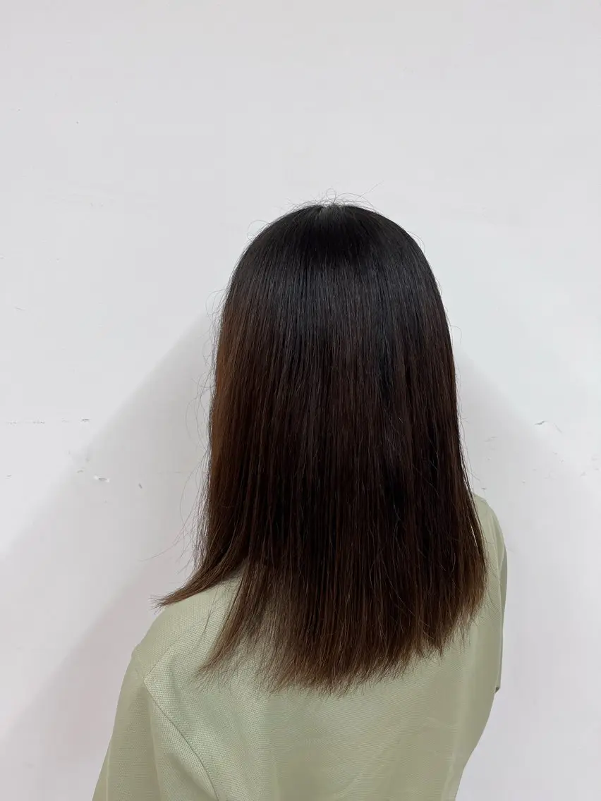 ミディアム 顔まわりレイヤー 顔周りカット レイヤーカット 田尾 凌雅のヘアスタイル