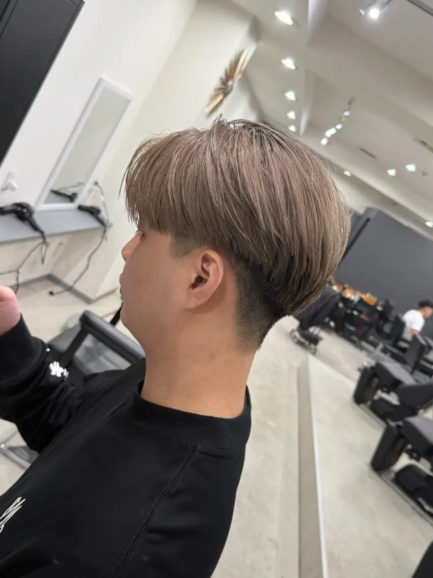 カラー メンズ 谷口 匠のヘアスタイル