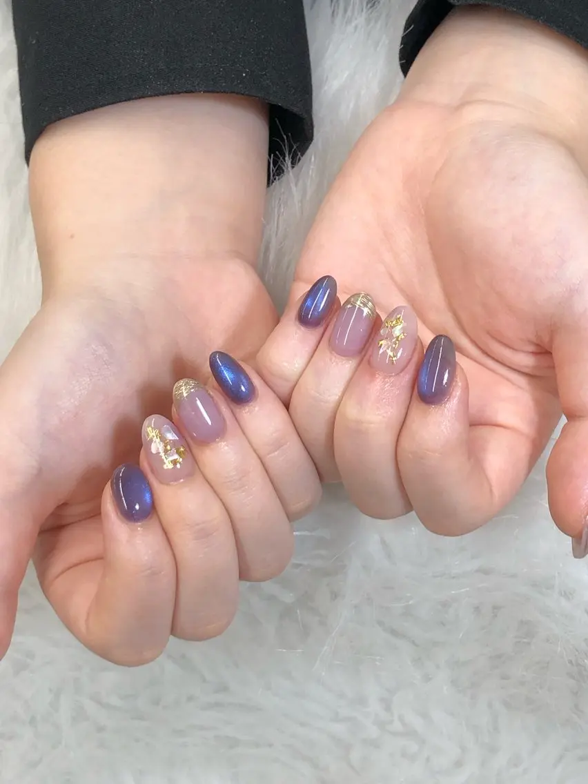 ネイル ハンドネイル Glow Minamiのネイルデザイン