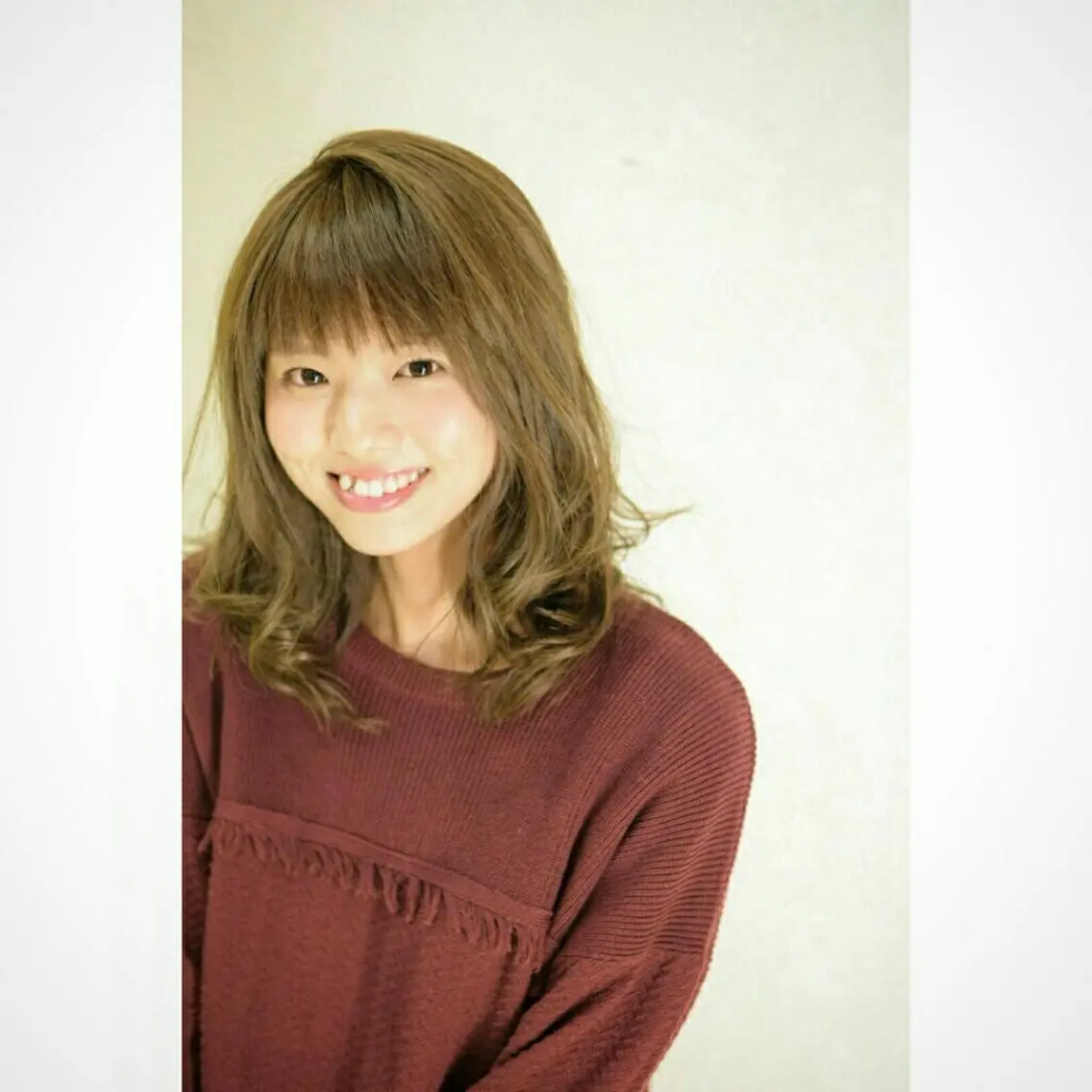 ミディアム カラー パーマ アッシュ 石沢 知康のヘアスタイル