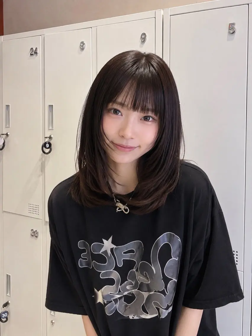 ミディアム レイヤーカット カット Koharu🍓 エクステ/髪質改善のヘアスタイル