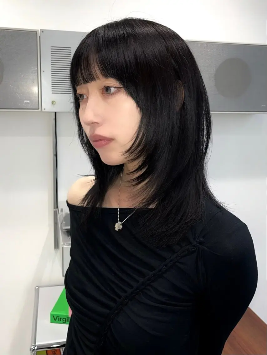 ミディアム カラー カット ヘアカラー トリートメント kosoraレイヤー ハイトーン/デザインのヘアスタイル