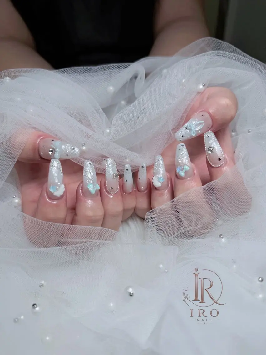 ネイル ハンドネイル IRO Nail Studioのネイルデザイン