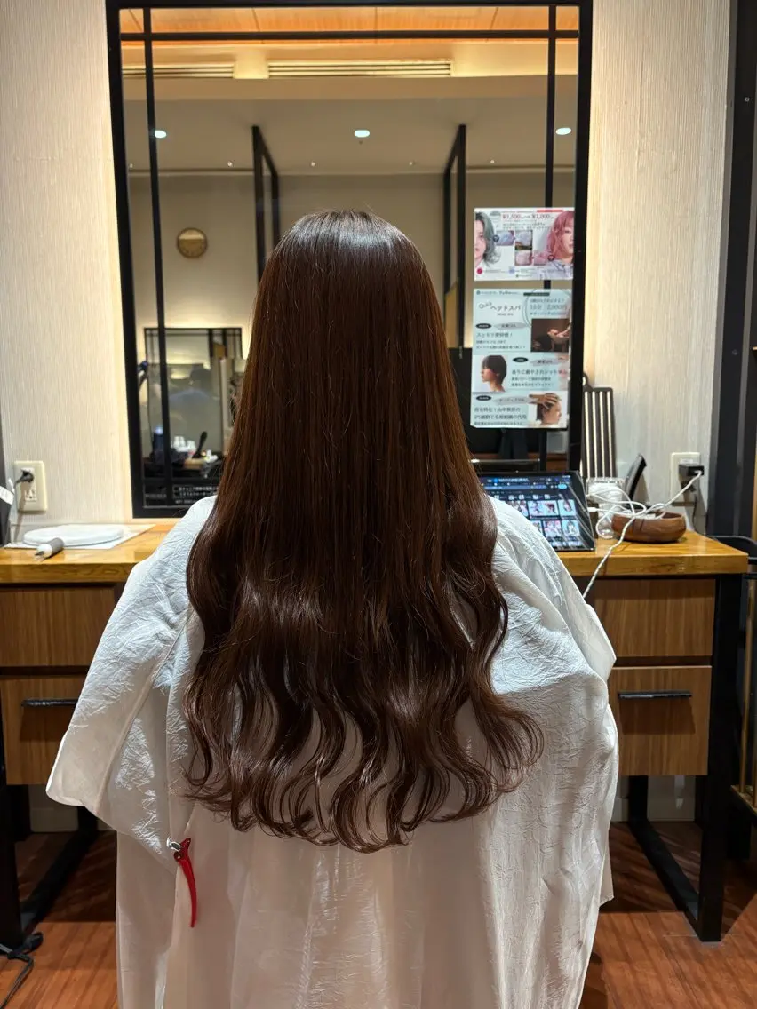 ロング ロング トリートメント 髙田 千華 髪質改善ストレートのヘアスタイル