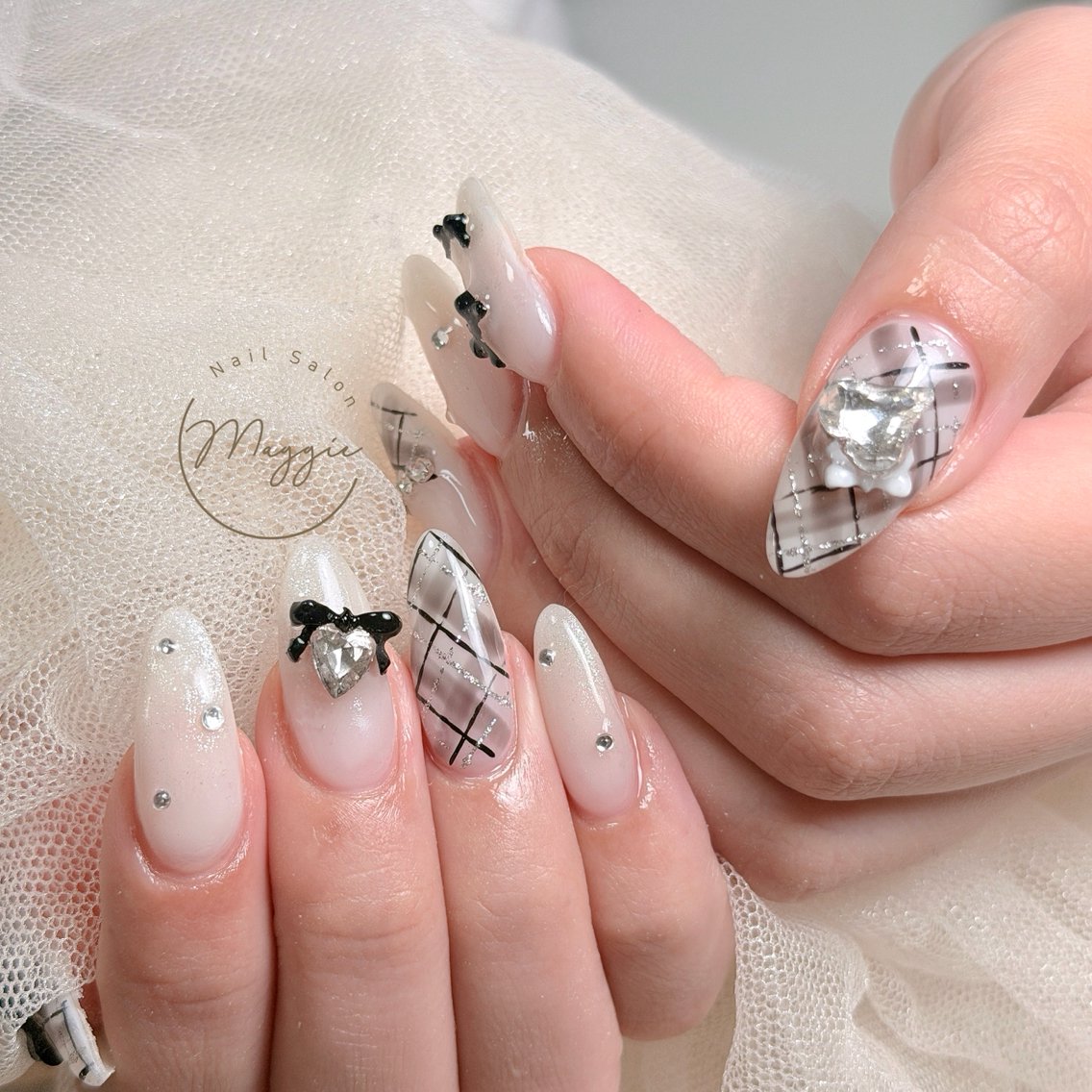 ネイル Maggie Nail🦩BiKiのネイルデザイン