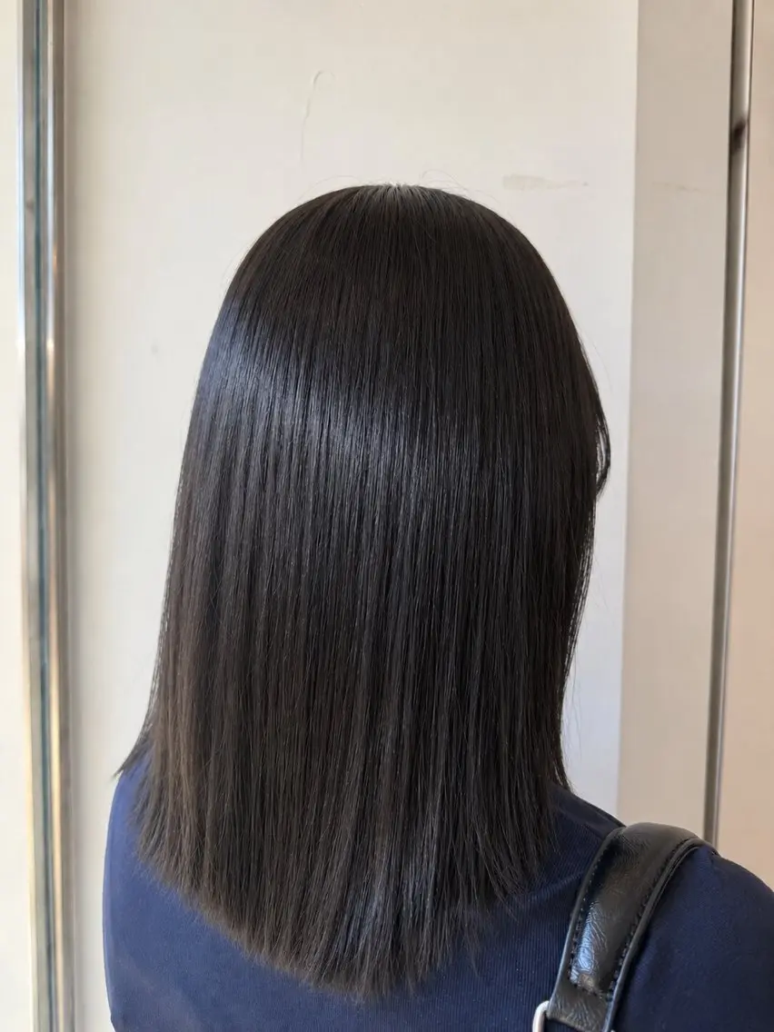ミディアム カラー ヘアカラー 透明感カラー💎 岩崎美優のヘアスタイル