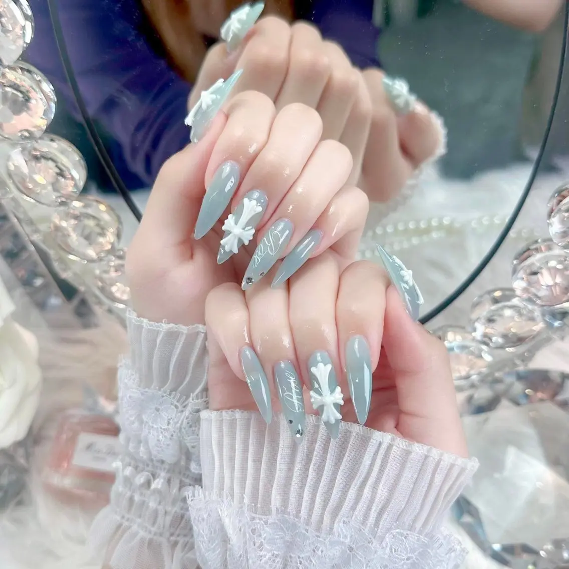ネイル ハンドネイル ハンドケア Kitty Nail Novaのネイルデザイン