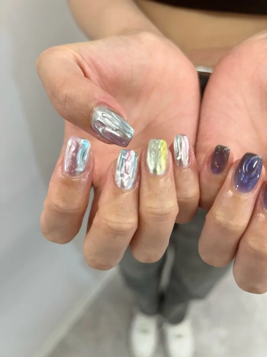 ネイル ジェルネイル 韓国ネイル マグネットネイル ミラーネイル ニュアンスネイル ハンドネイル ハンドケア Bana_ Nailのネイルデザイン