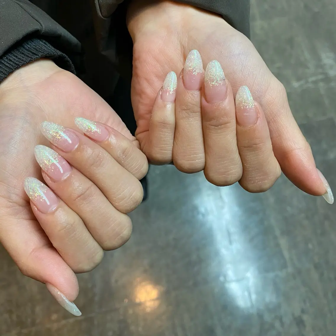 ネイル グラデーション ラメ(グリッター) ラメグラデーション ハンドネイル SAKURA 中島のネイルデザイン