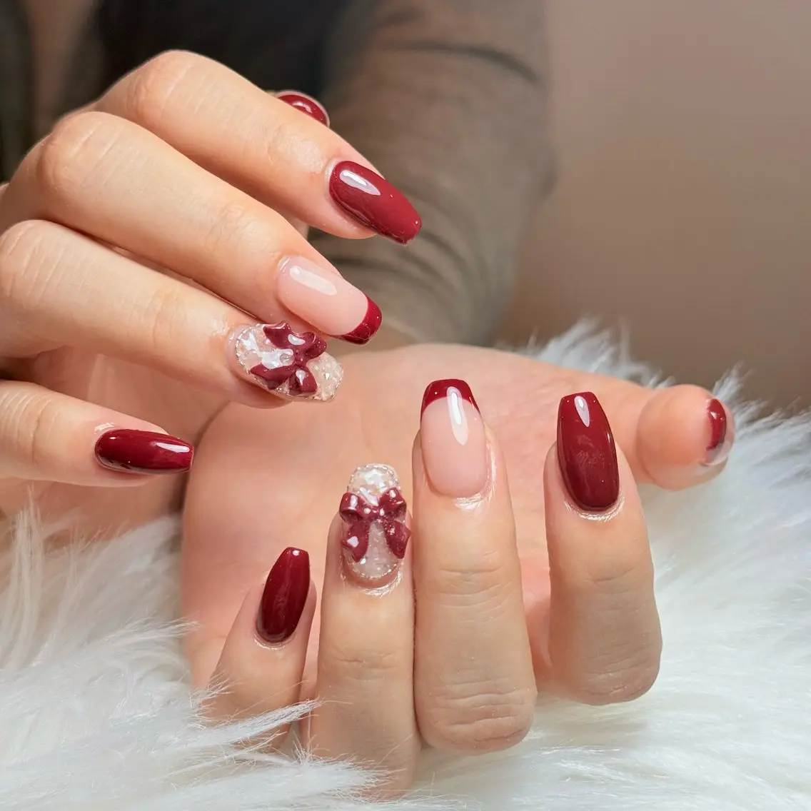 ネイル チークネイル フレンチネイル グラデーション キラキラネイル 韓国ネイル ハンドネイル Risa_ Nailのネイルデザイン