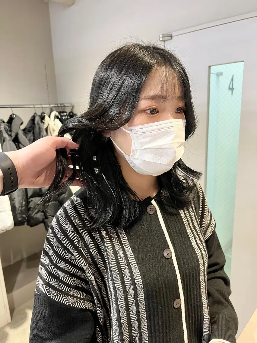 ミディアム カラー パーマ ヘアアレンジ メンズ 上品＆韓国風 🥀海心🥀のヘアスタイル