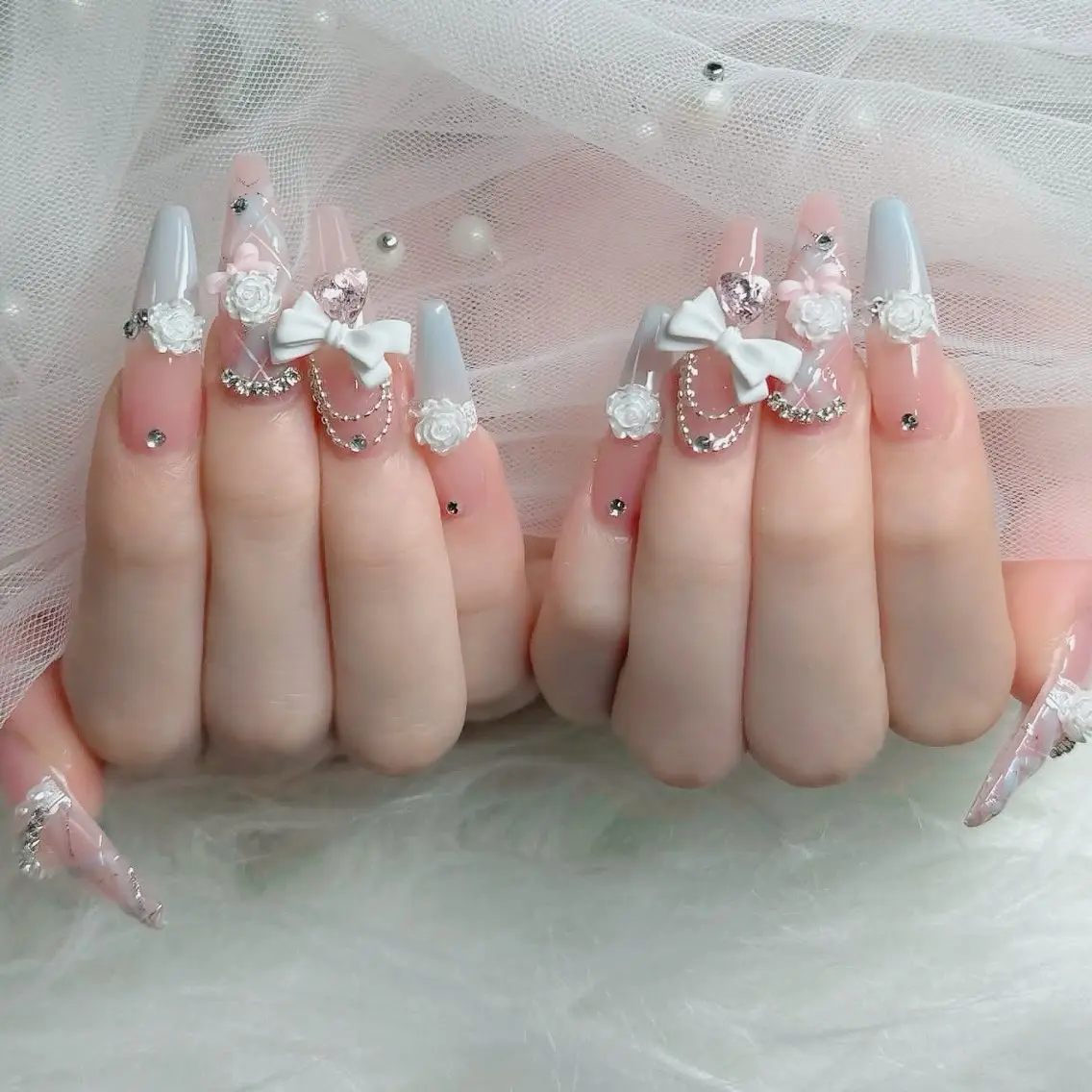ネイル フットネイル フレンチネイル グラデーション 韓国ネイル ロングネイル Hani Nail Salonのネイルデザイン