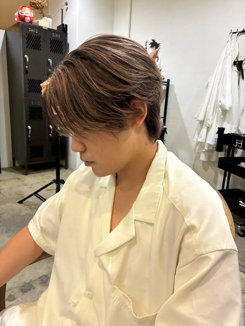 カラー メンズ メンズパーマ特化 三宅陸斗のヘアスタイル
