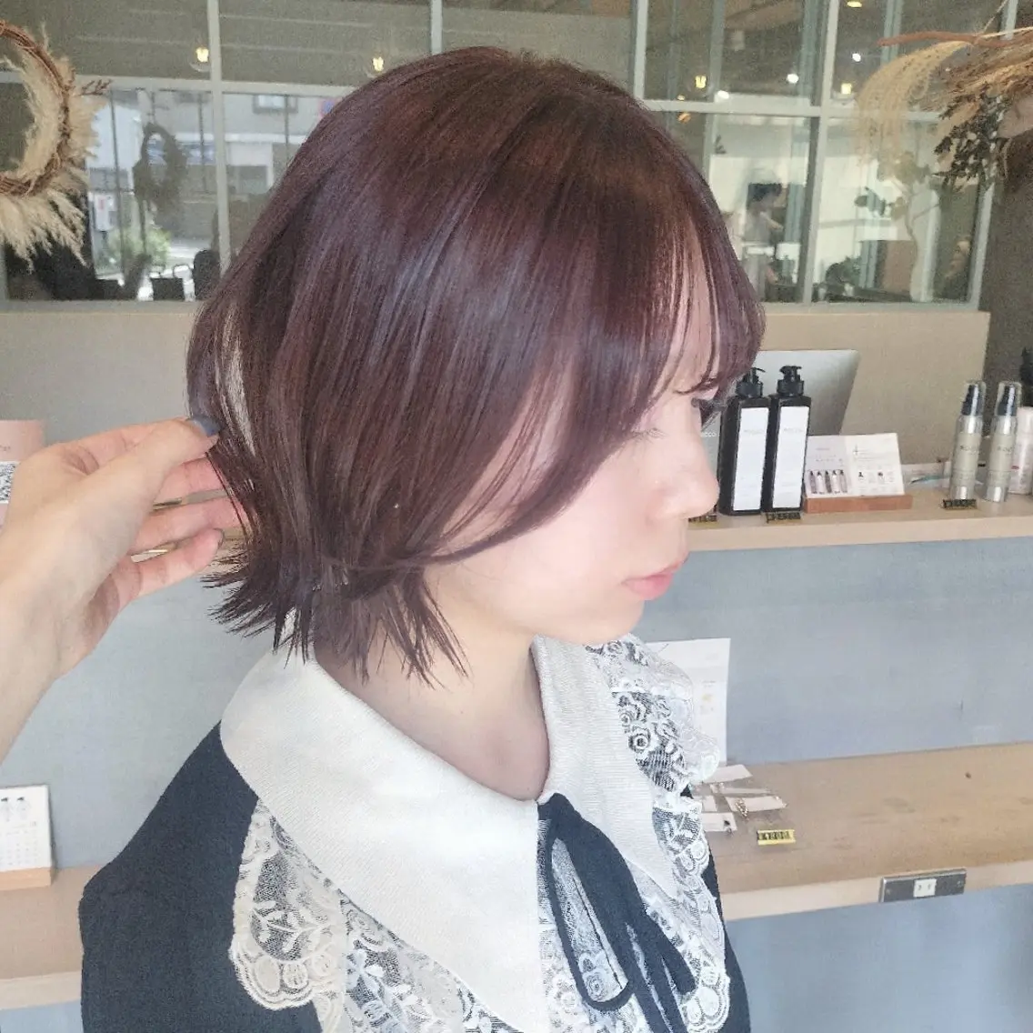 カラー HINAKO /ROCCOのヘアスタイル