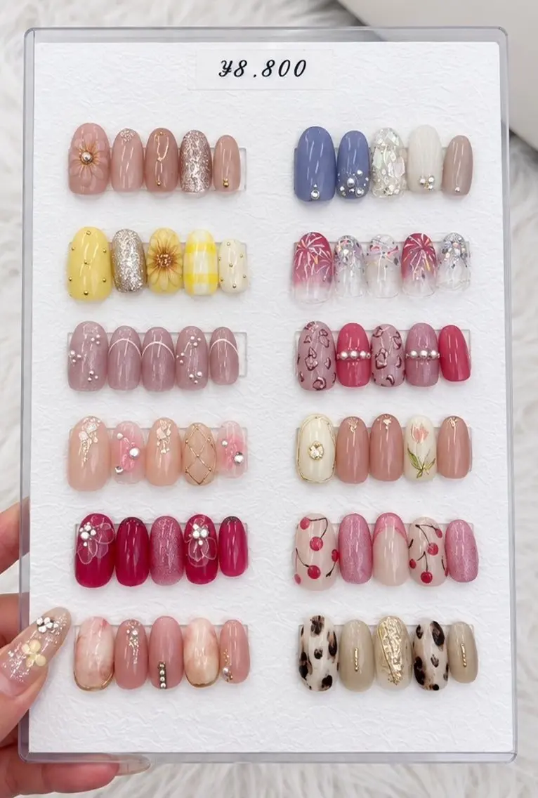 ネイル ハンドネイル OliviaBlue YUNAのネイルデザイン